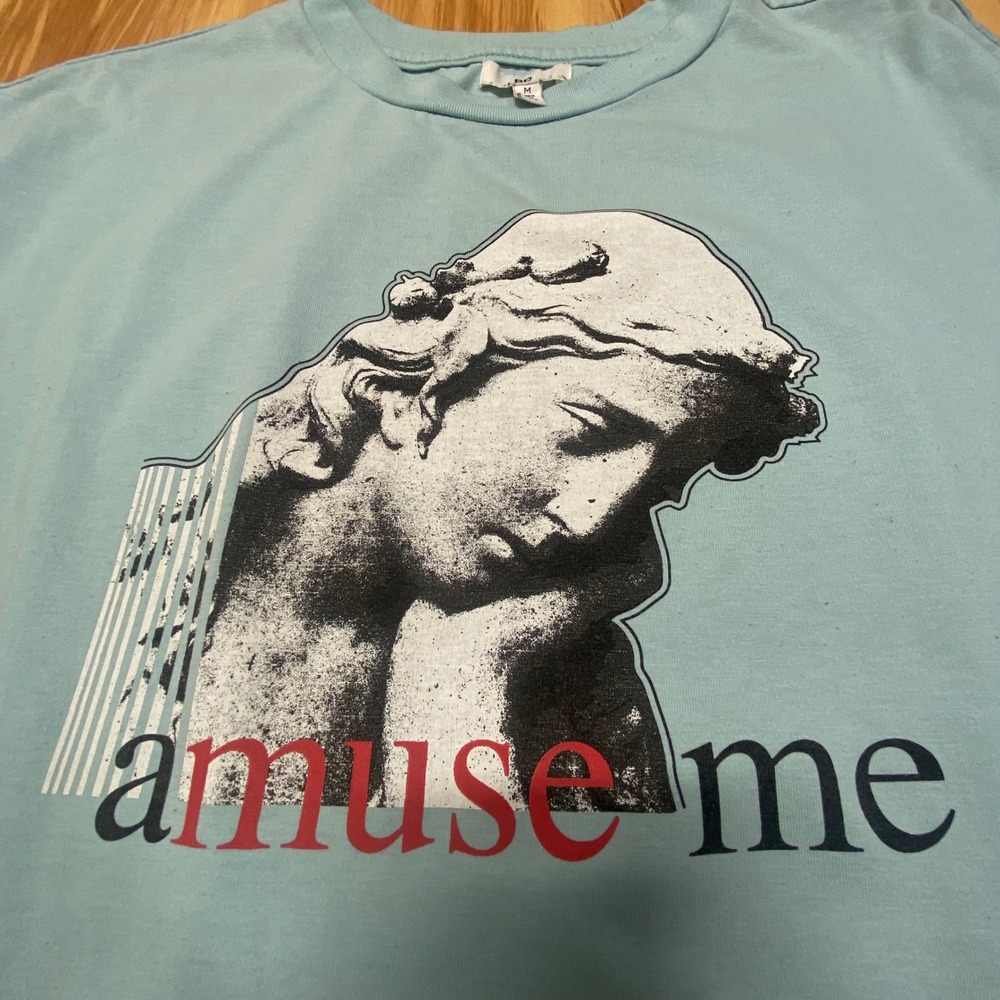 BP Amuse Me Blue T Shirt Mens Medium‎